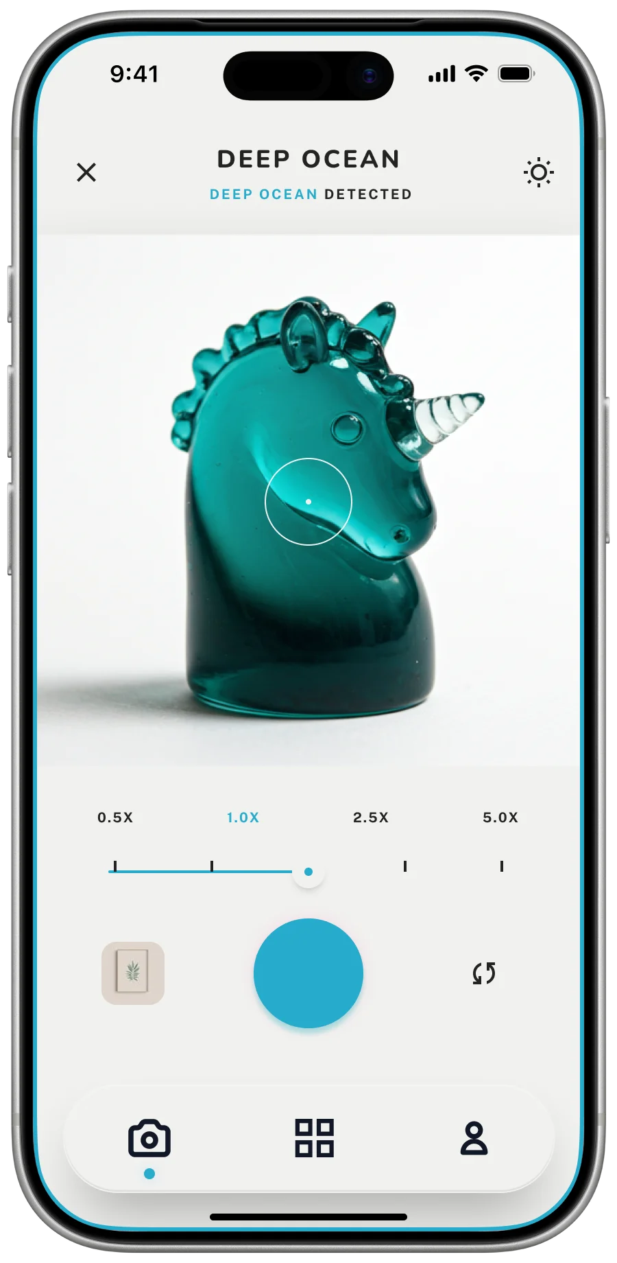 ColorHunt app — Deep Ocean color detected